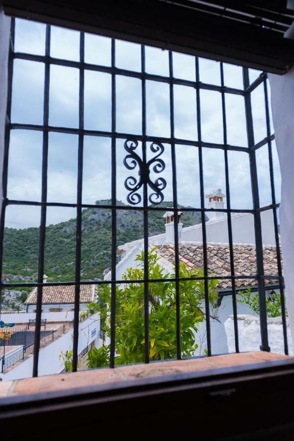 Conjunto Rural Casa Victoria Casa de hóspedes Villaluenga Del Rosario Exterior foto